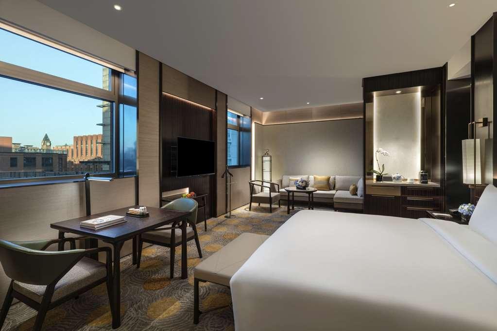 Beijing Hotel Номер фото